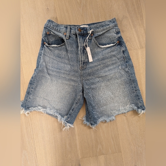 Pistola Kaylee High Rise Loose Short - Picture 5 of 7